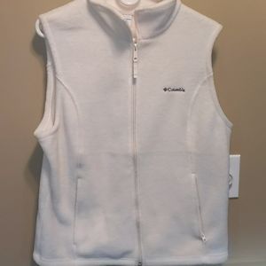 Columbia vest